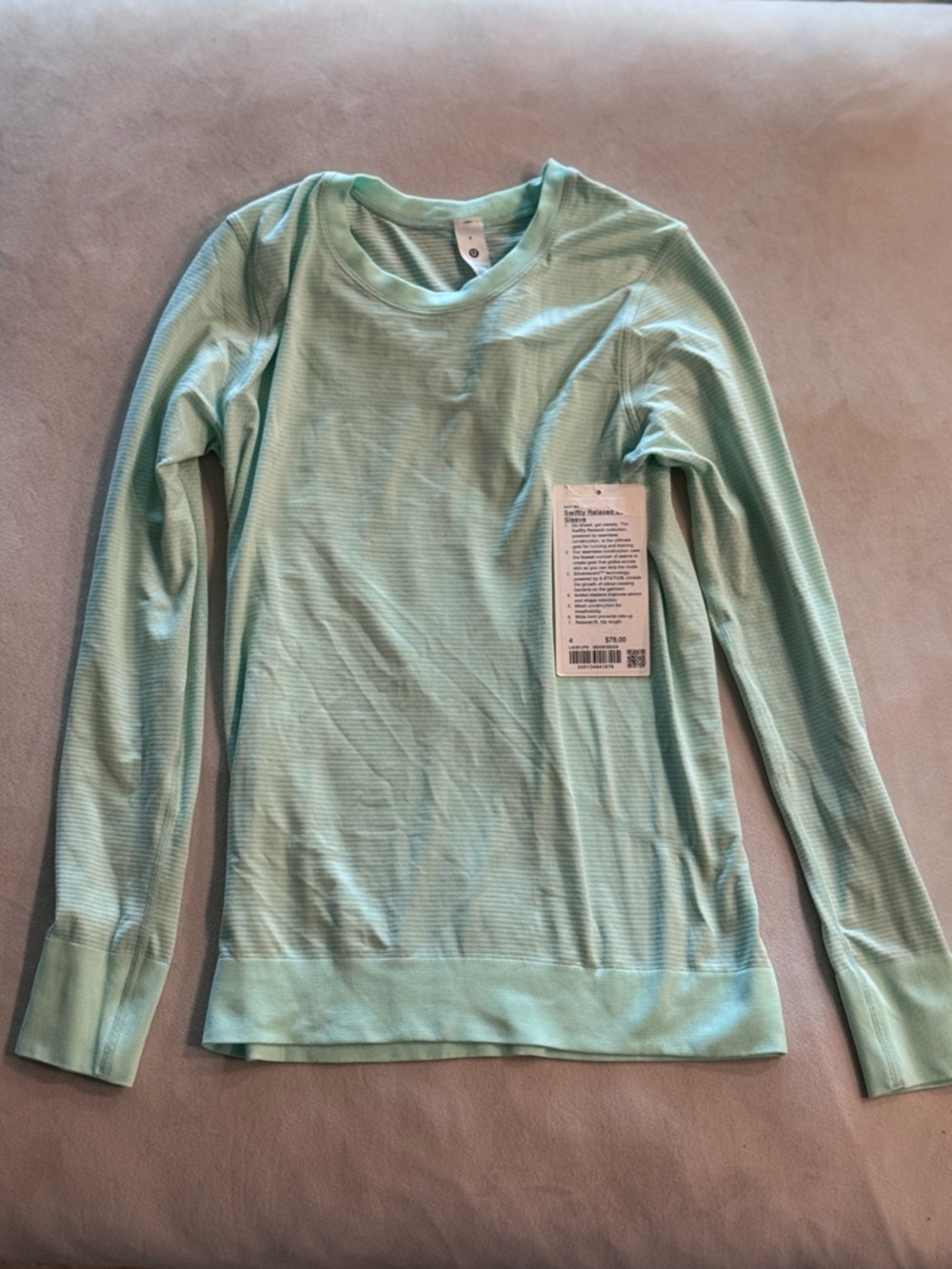 lululemon athletica Long Sleeve Tee in Mint Green